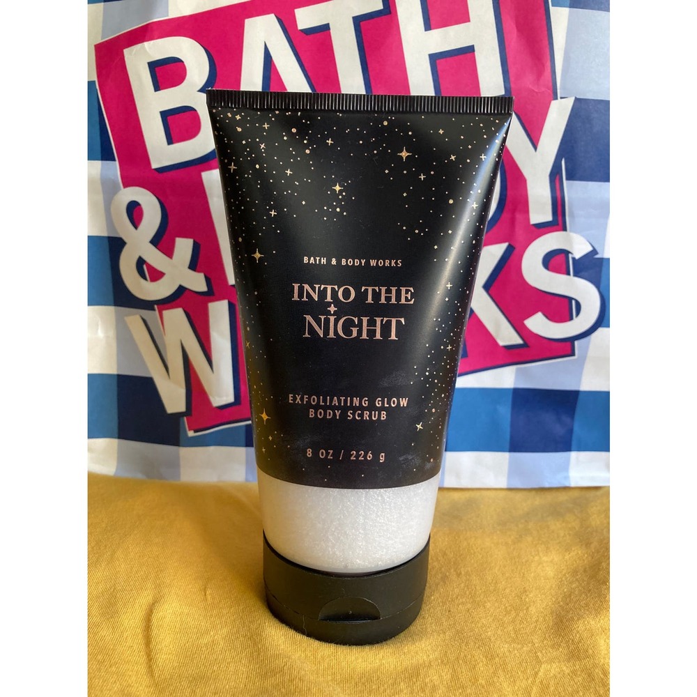 Bath& Body Works Into The Night Expoliating  Body Scrub 8 oz